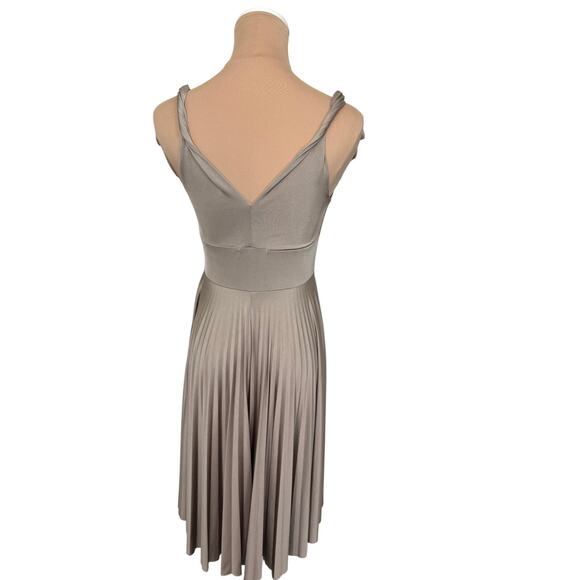 Mai Tai Evening Pleated V-Neck Dress Beige Gold Shimmer Womens Small - Picture 3 of 5